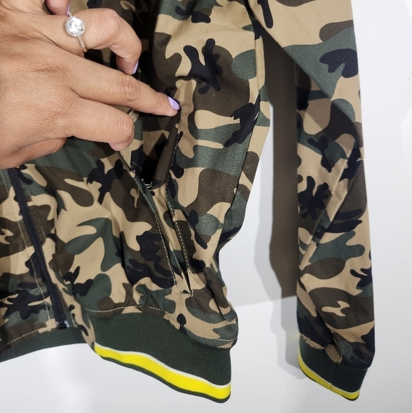 Denim & Flowers Camo Light Jacket - Picture 4 of 9